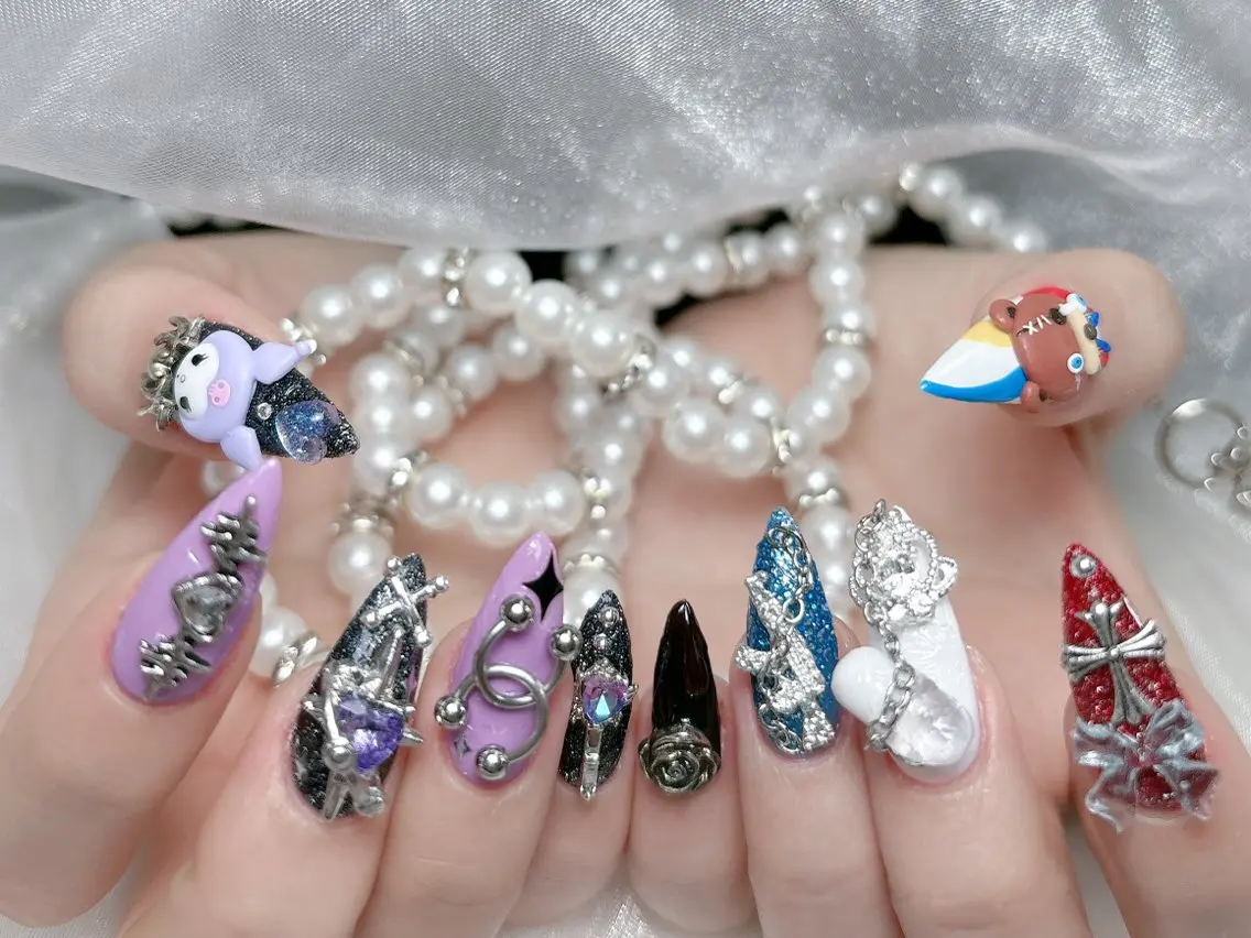 ネイル 成人式 ジェルネイル ロングネイル マグネットネイル ミディアムネイル ハンドネイル MoMoA Nail ネイル長さ出し専門店のネイルデザイン
