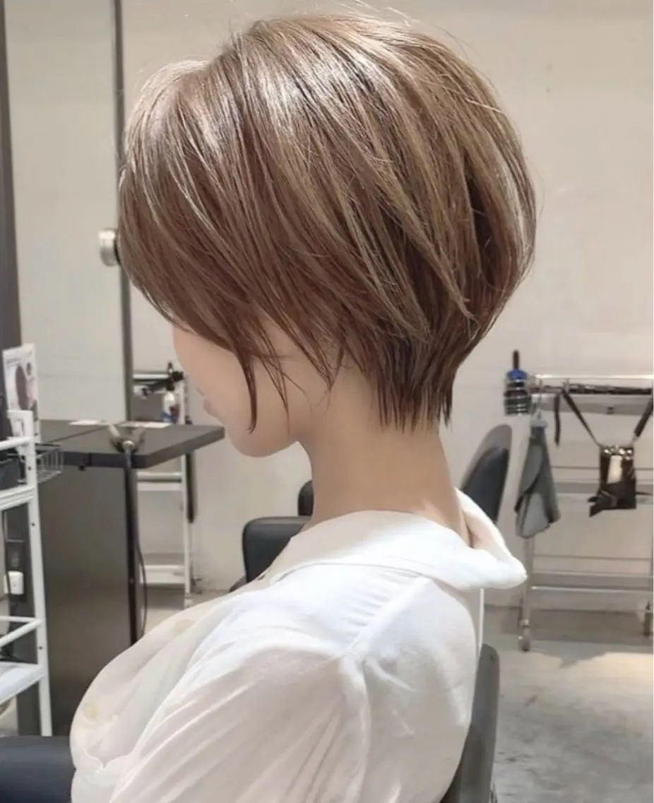 ショート 🌟カットレイヤー ウルフ森龍哉のヘアスタイル