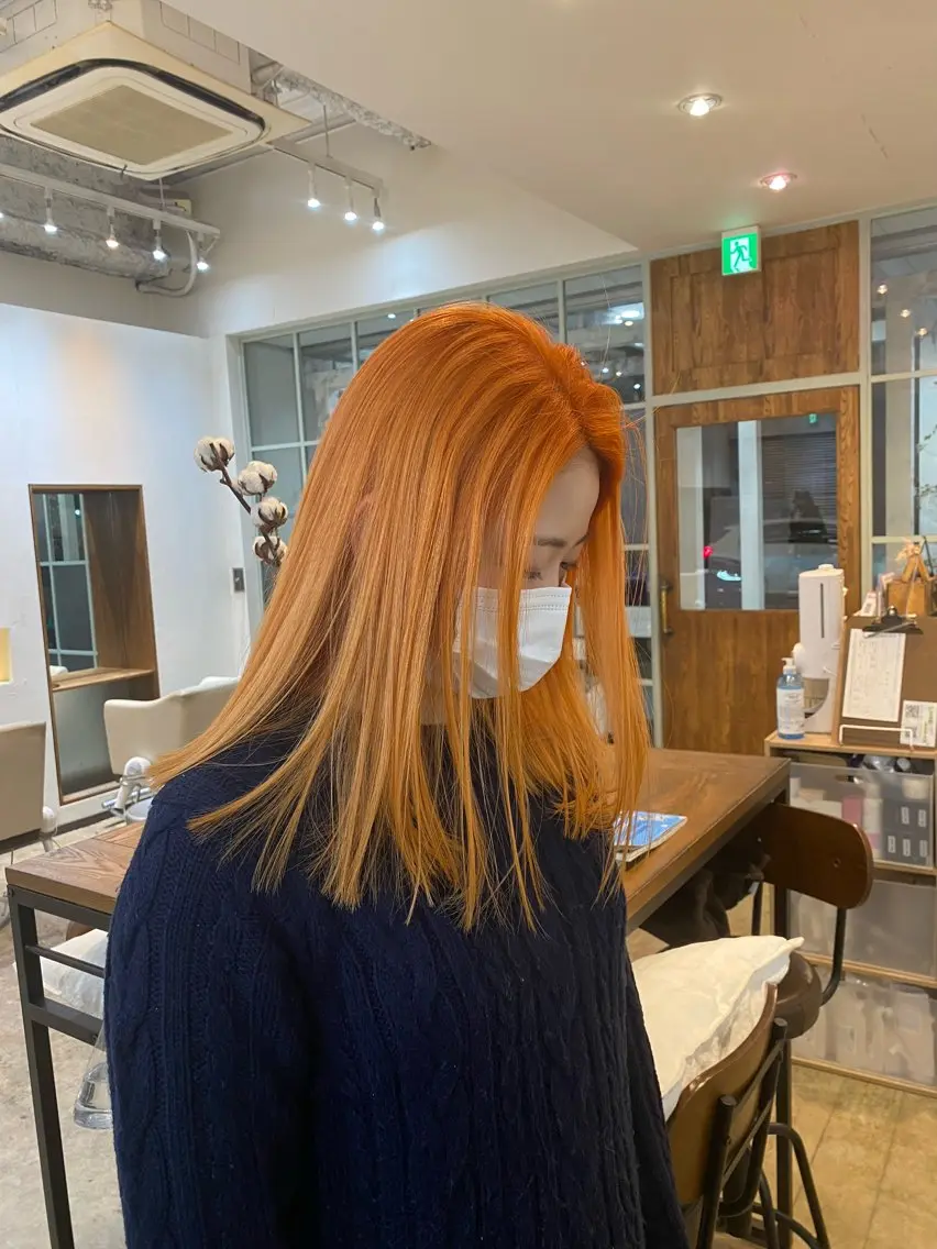 セミロング カラー ブリーチ ケアブリーチ オレンジ トリートメント カット ヘアカラー パーマ 縮毛矯正 トリートメント 入江 允のヘアスタイル