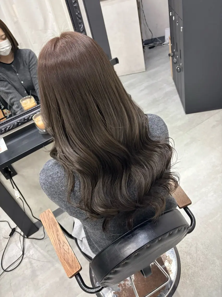 【当日or平日限定🉐✨️】こだわりカラー+カットの写真