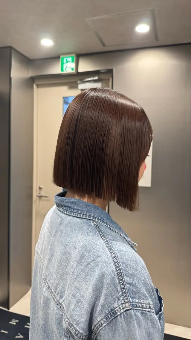 ミディアム カット 縮毛矯正 トリートメント 川田大輝 ナチュラルモードのヘアスタイル