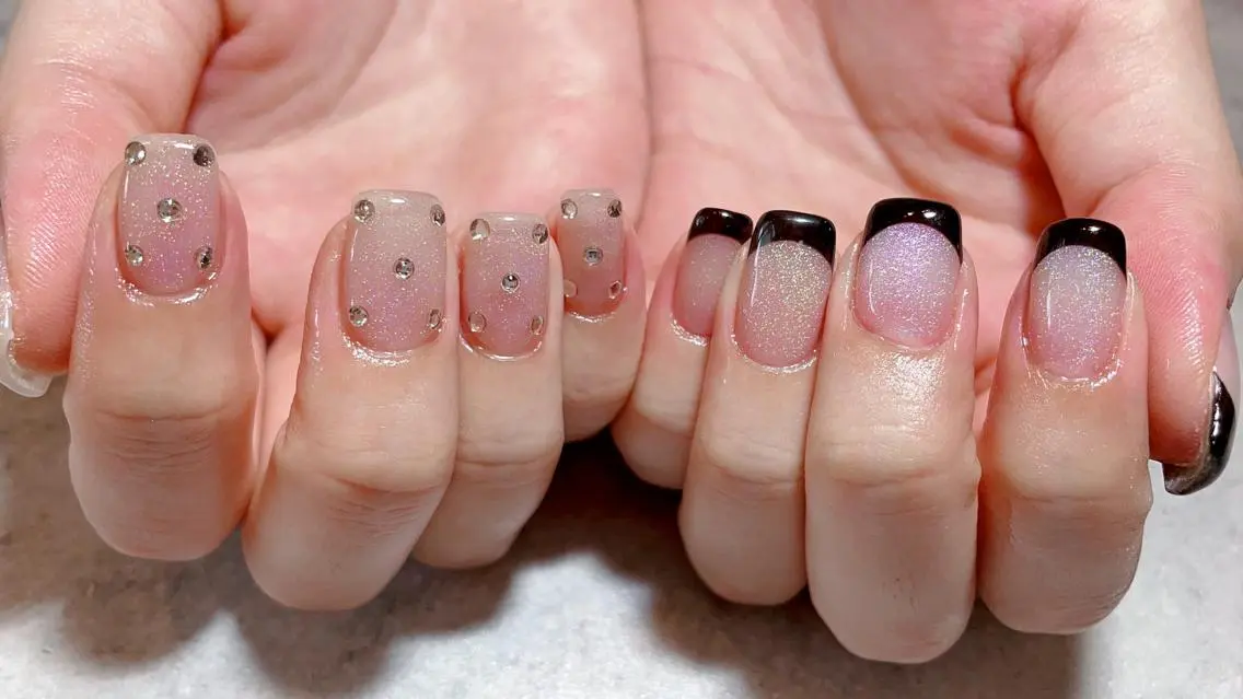 ネイル フットネイル ジェルネイル マットネイル ミラーネイル ニュアンスネイル ハンドネイル nail salon ラピスラズリのネイルデザイン
