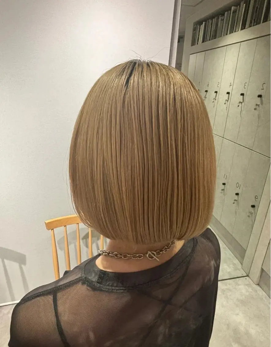 ショート 関 夏歩のヘアスタイル