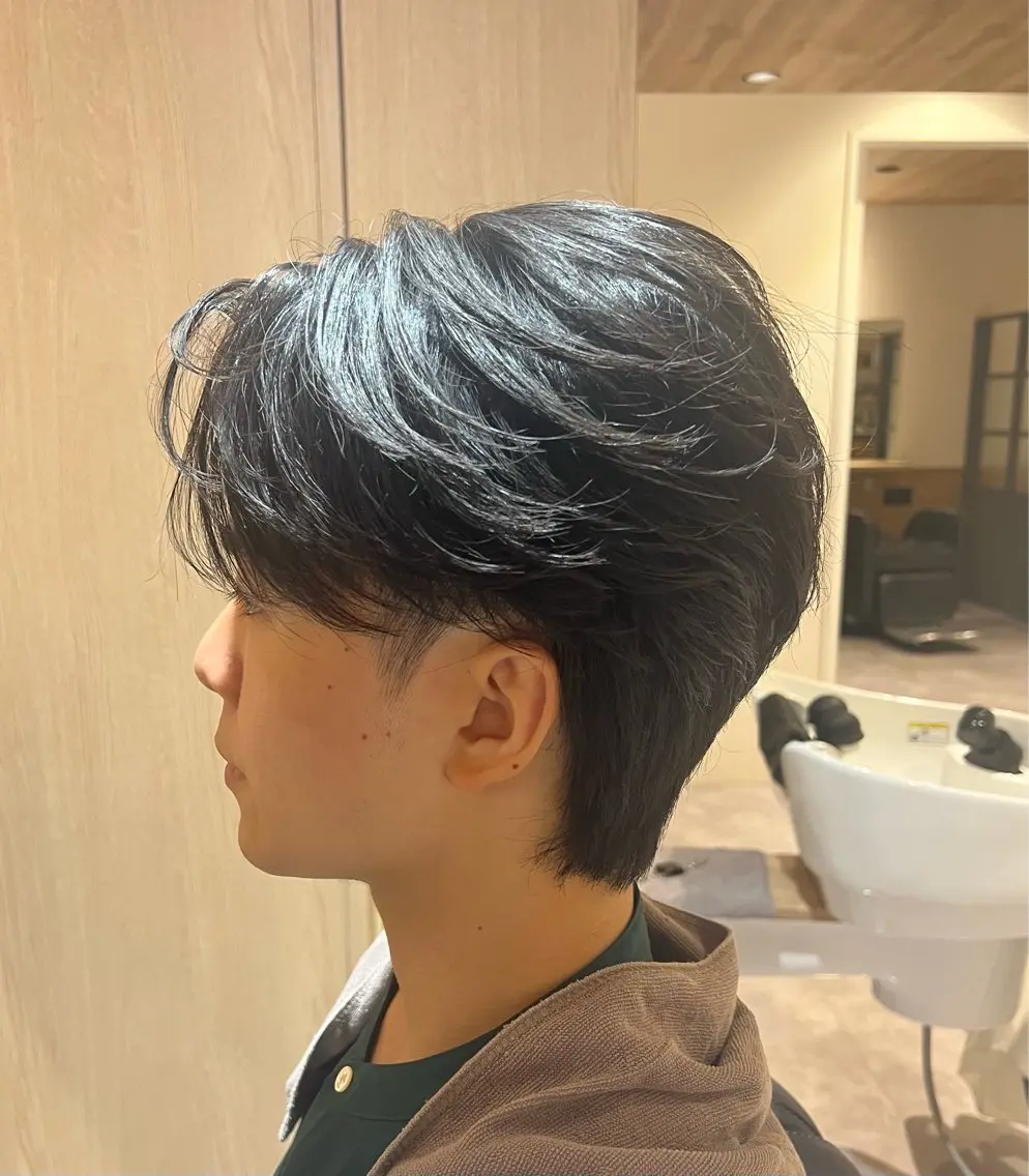 メンズ センターパート 増田 恵冴のヘアスタイル