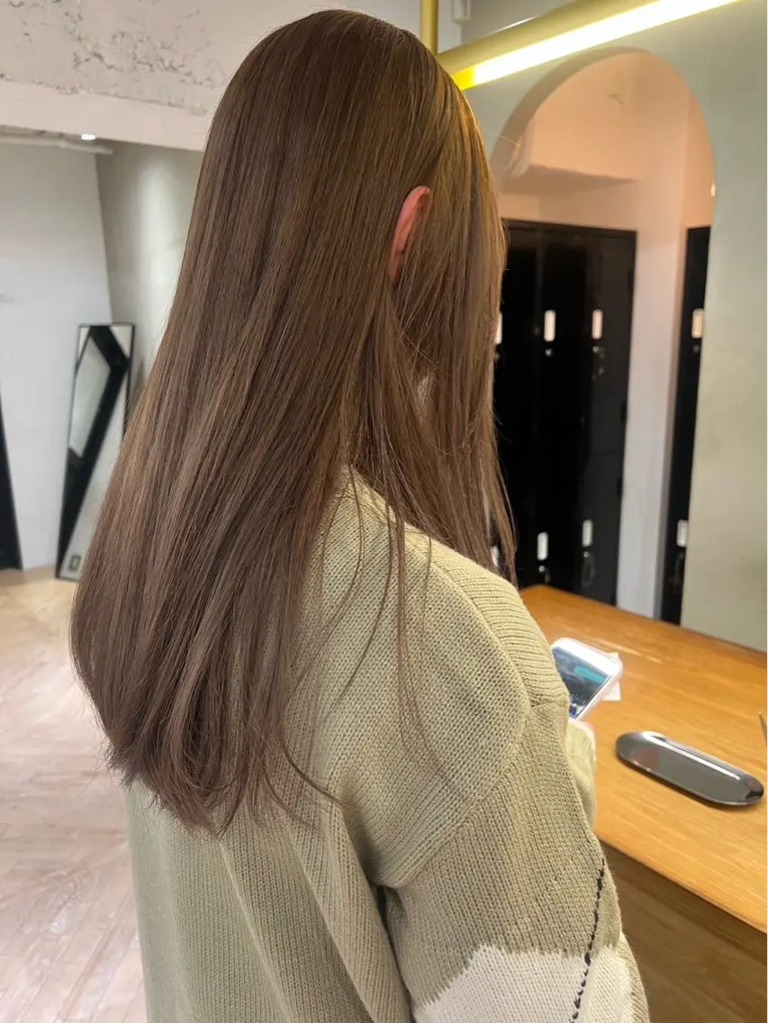 ロング ヘアカラー Wカラー／ベージュ／ ロングカット/Rioのヘアスタイル