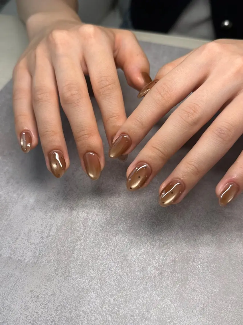 ネイル マグネットネイル マグネットワンカラー ワンカラーネイル ハンドネイル nailroom amyのネイルデザイン
