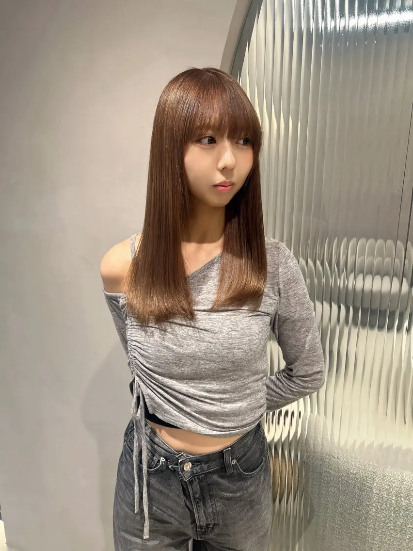 セミロング カラー 【透明感カラー】 harunaのヘアスタイル