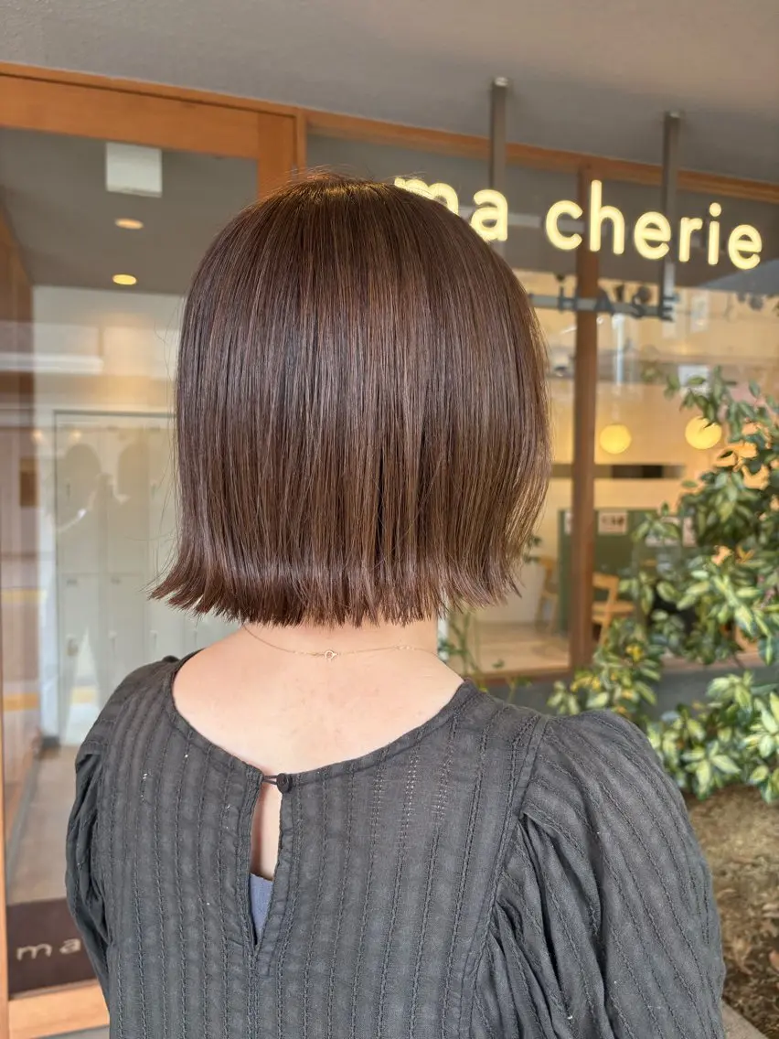 ショート カラー ベージュカラー ブリーチ ブラウンカラー 透明感カラー ブリーチなしカラー カット ヘアカラー トリートメント ヘッドスパ 草津駅前/本日空き 有/岩本遥加のヘアスタイル
