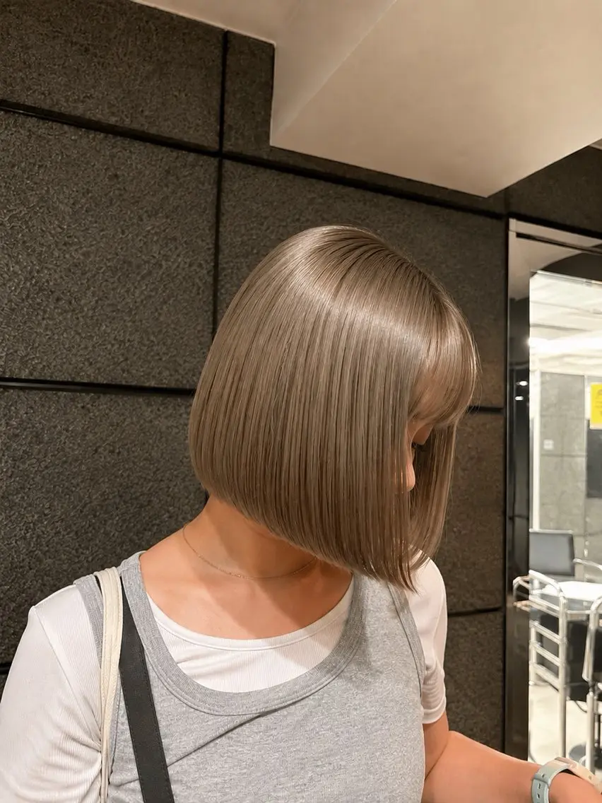 カラー 透明感カラー イルミナカラー ヘアカラー トリートメント 艶カラー/レイヤー/ 似合せ/ Fureaのヘアスタイル