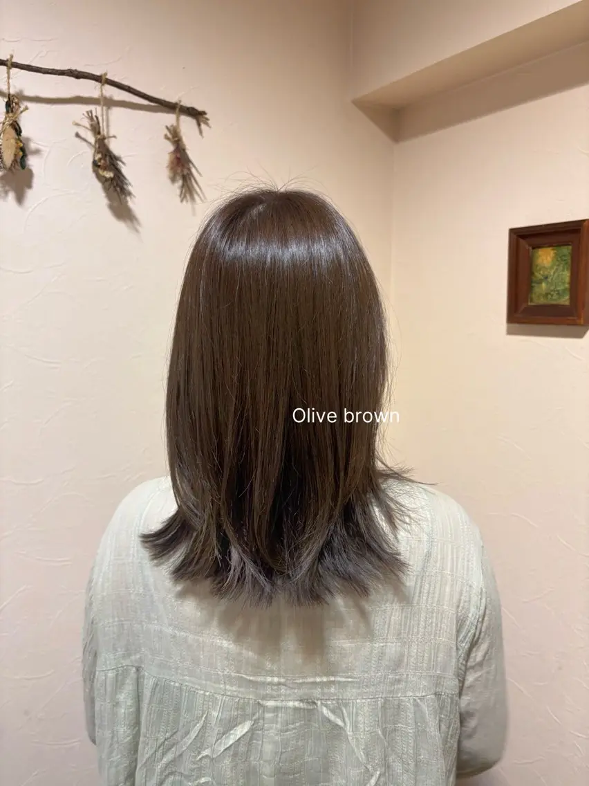 ミディアム くびれヘア レイヤーカット レナ🧸🤎 アメリシュシュのヘアスタイル
