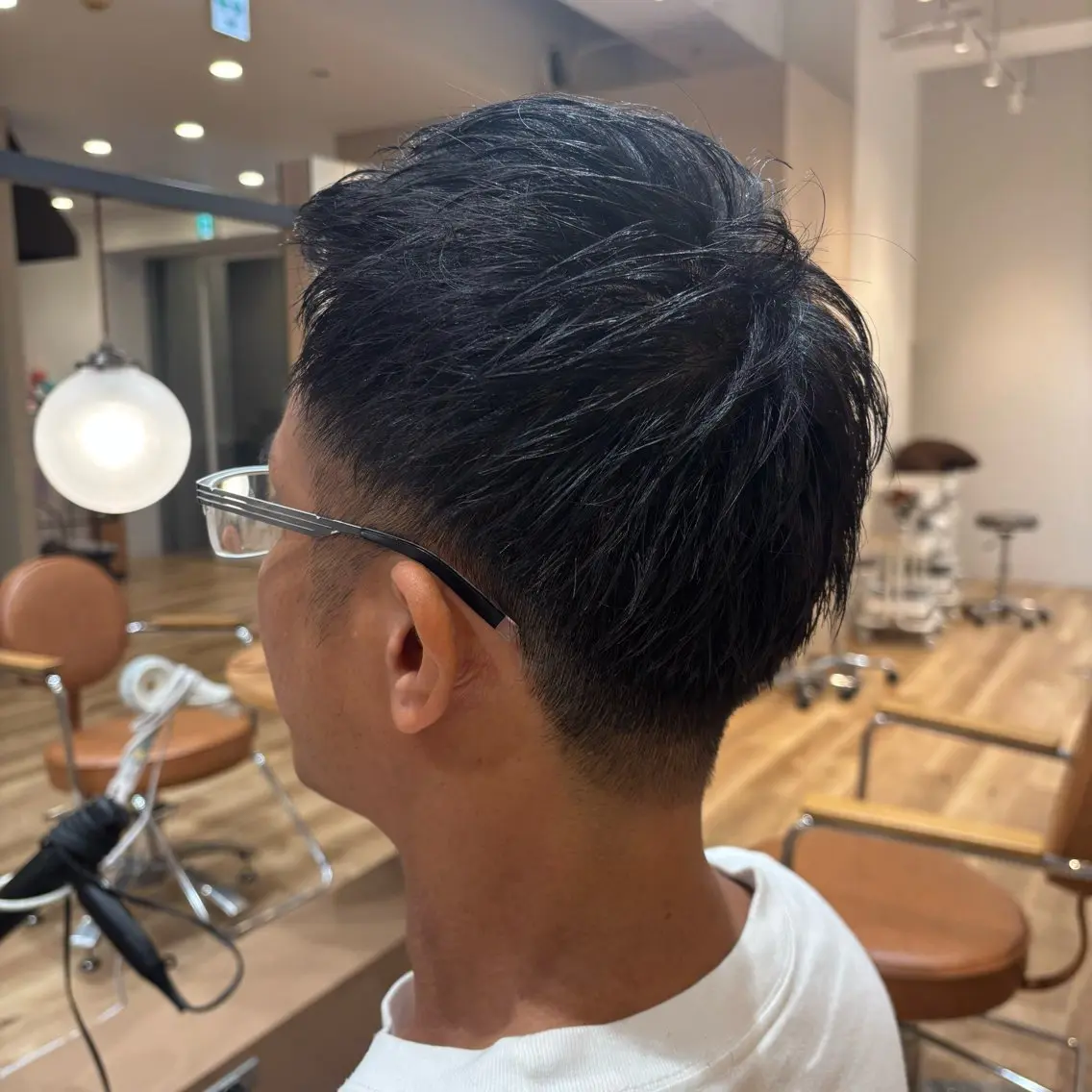 メンズ 小西 七菜子のヘアスタイル