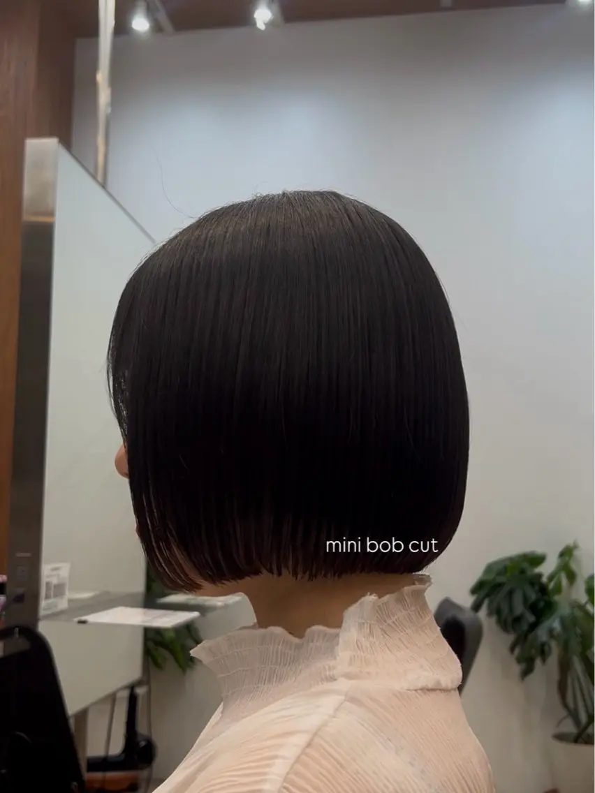 ショート カット しずく🤍🧸 / fifthパーマのヘアスタイル