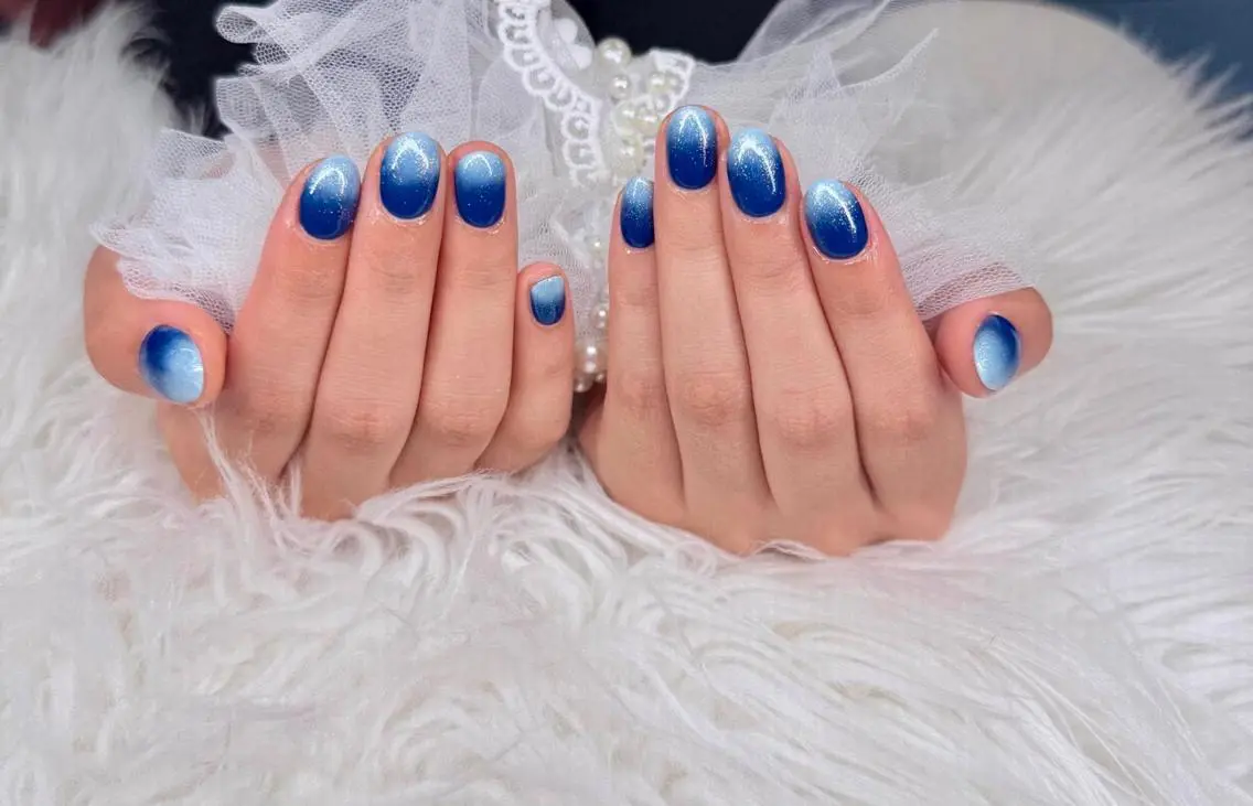 ネイル クリアネイル 韓国ネイル ロングネイル 持ち込み シルバー Melia Nail Nambaのネイルデザイン