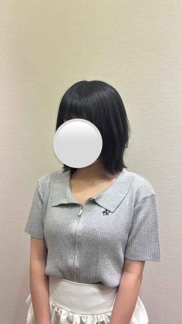 ミディアム RUDDER 小泉のヘアスタイル
