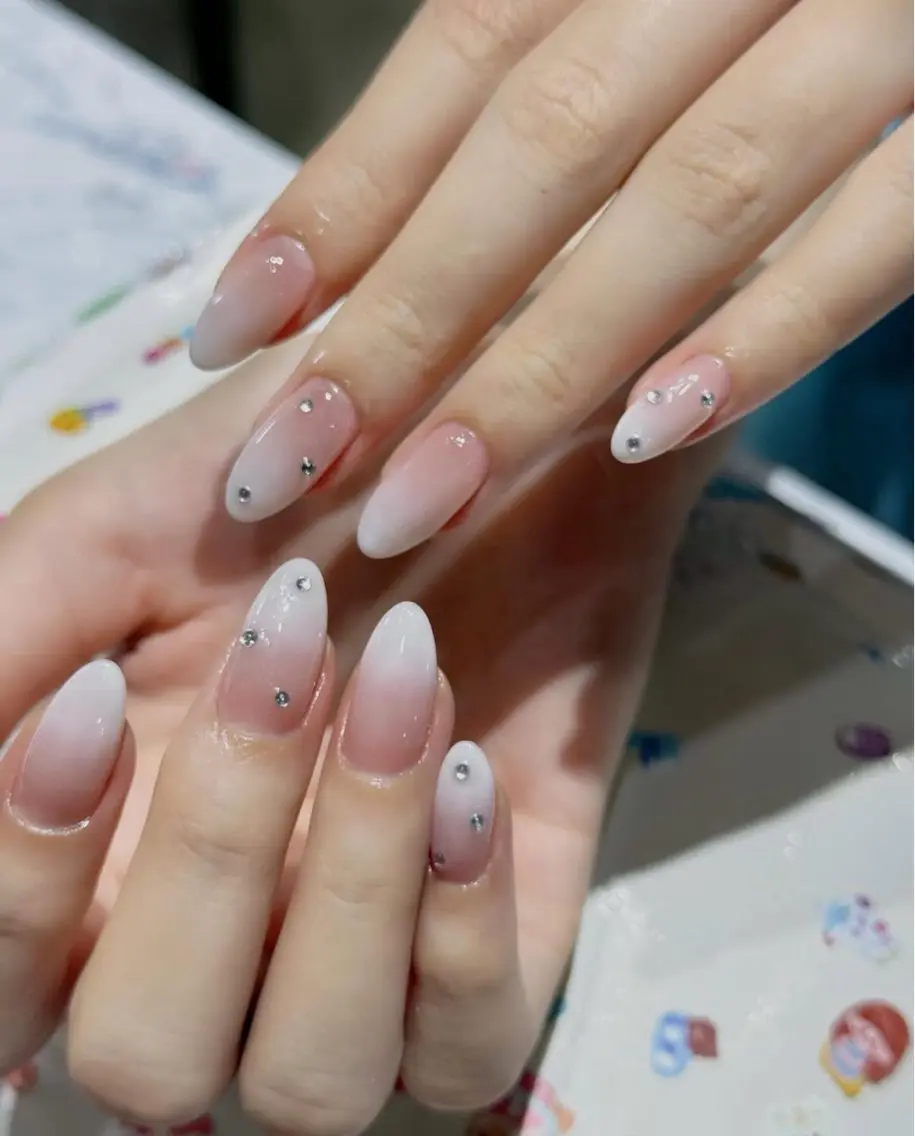 ネイル チークネイル 桜ネイル 長さ出し フットネイル ジェルネイル ハンドネイル Maika's nailのネイルデザイン