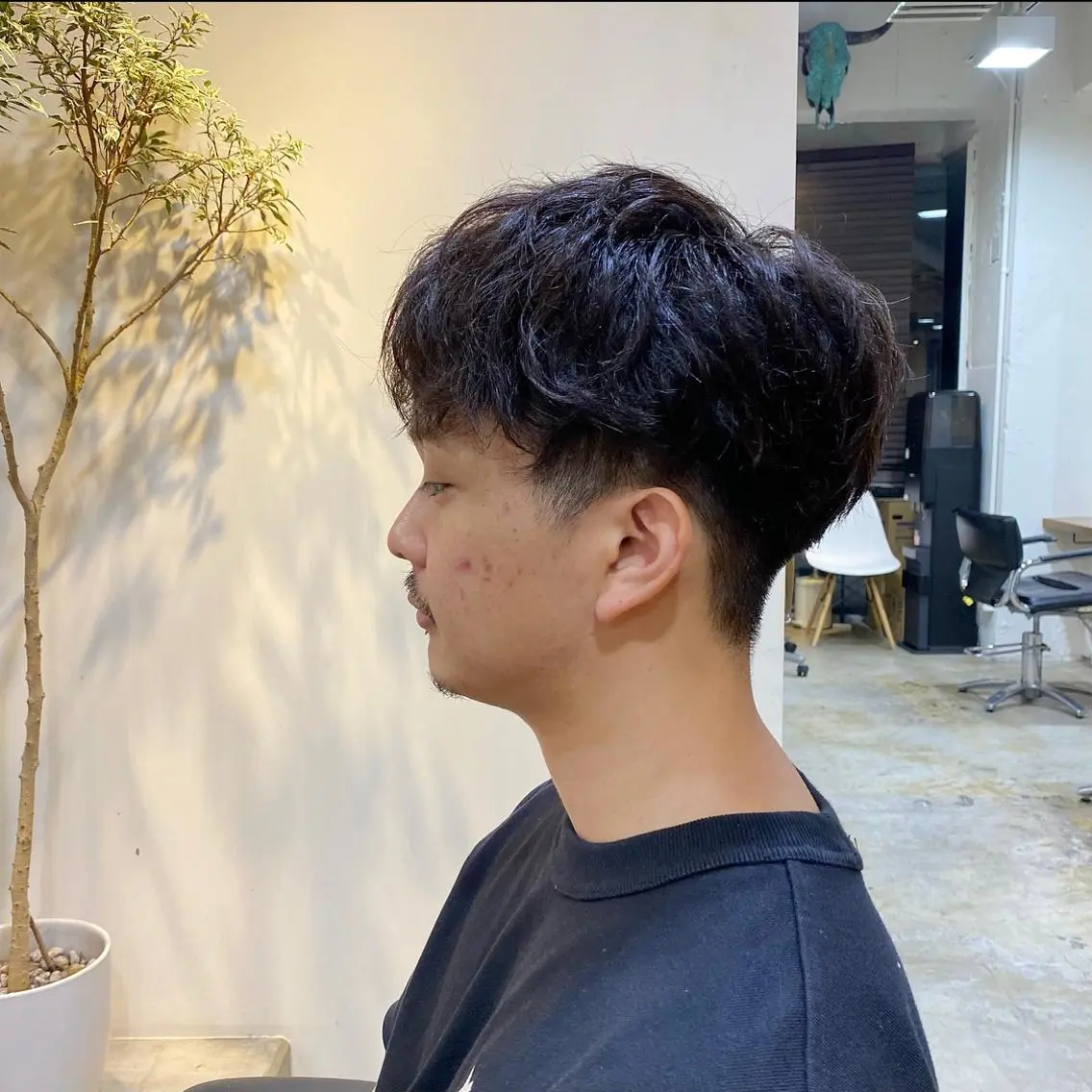 ショート メンズ マッシュ JINKIメンズ特化 メンズカットパーマのヘアスタイル