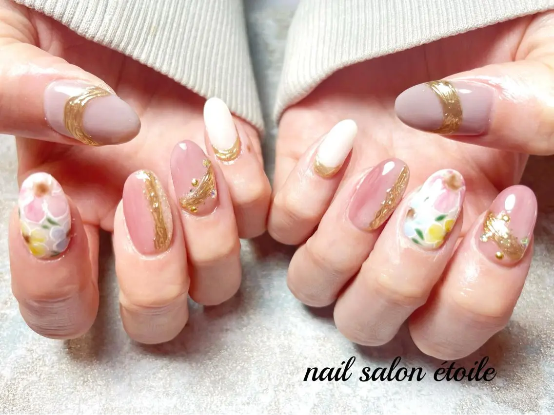 ネイル アートネイル フラワーネイル ジェルネイル ミラーネイル ニュアンスネイル ハンドネイル nail salon étoileのネイルデザイン
