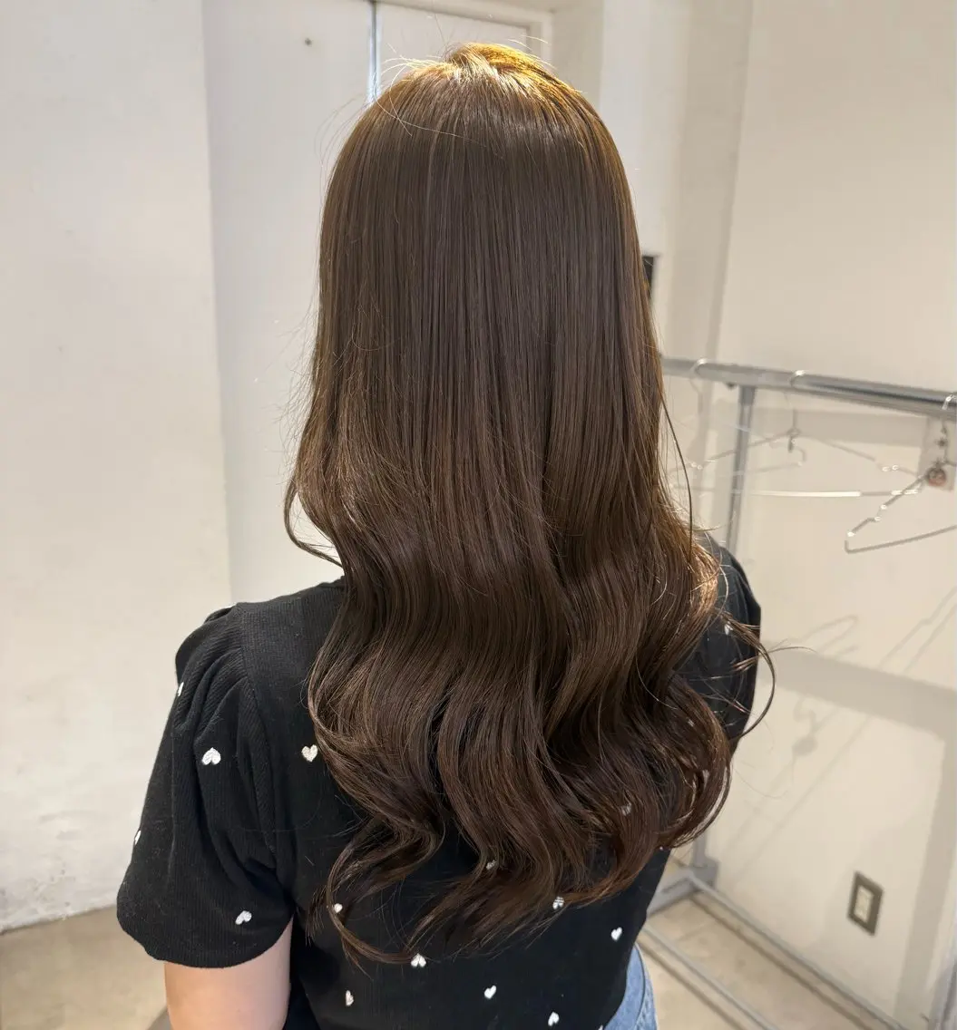 ロング チョコレートブラウン ヘアカラー RUNA⭐️⛓ ハイトーン/デザインのヘアスタイル
