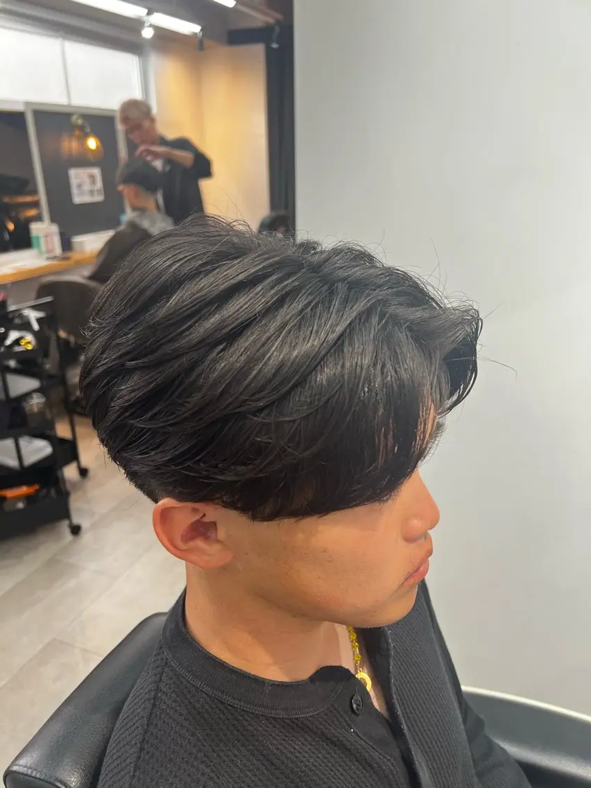 ショート メンズカット、パーマ 特化🔥🌊瀬川竜生のヘアスタイル
