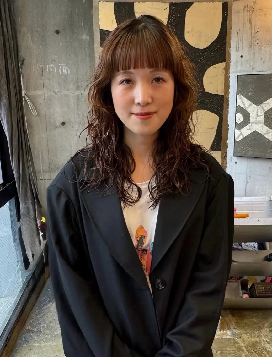 ロング カラー パーマ ロングレイヤー ボブ 顔まわりレイヤー 顔周りカット レイヤーカット カット パーマ YOKO/パーマ レイヤーカットのヘアスタイル