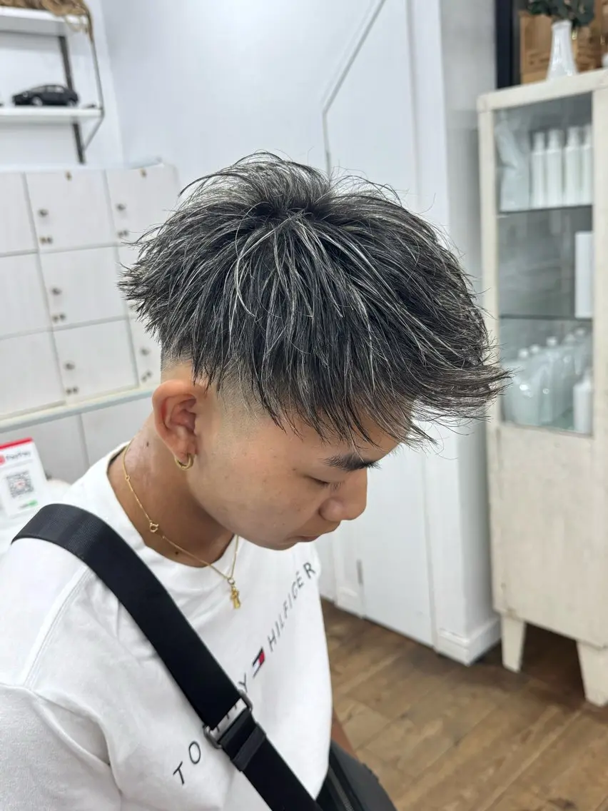 メンズカット+カラー+ハイライト60%OFF‼️の写真