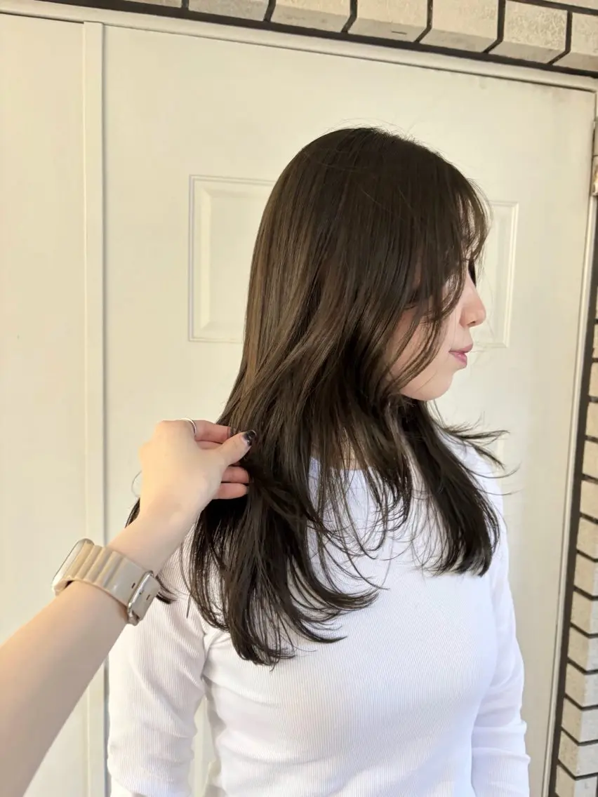 セミロング カラー ヘアカラー トリートメント 縮毛矯正ボブ&顔まわ レイヤー♡TOMOEのヘアスタイル