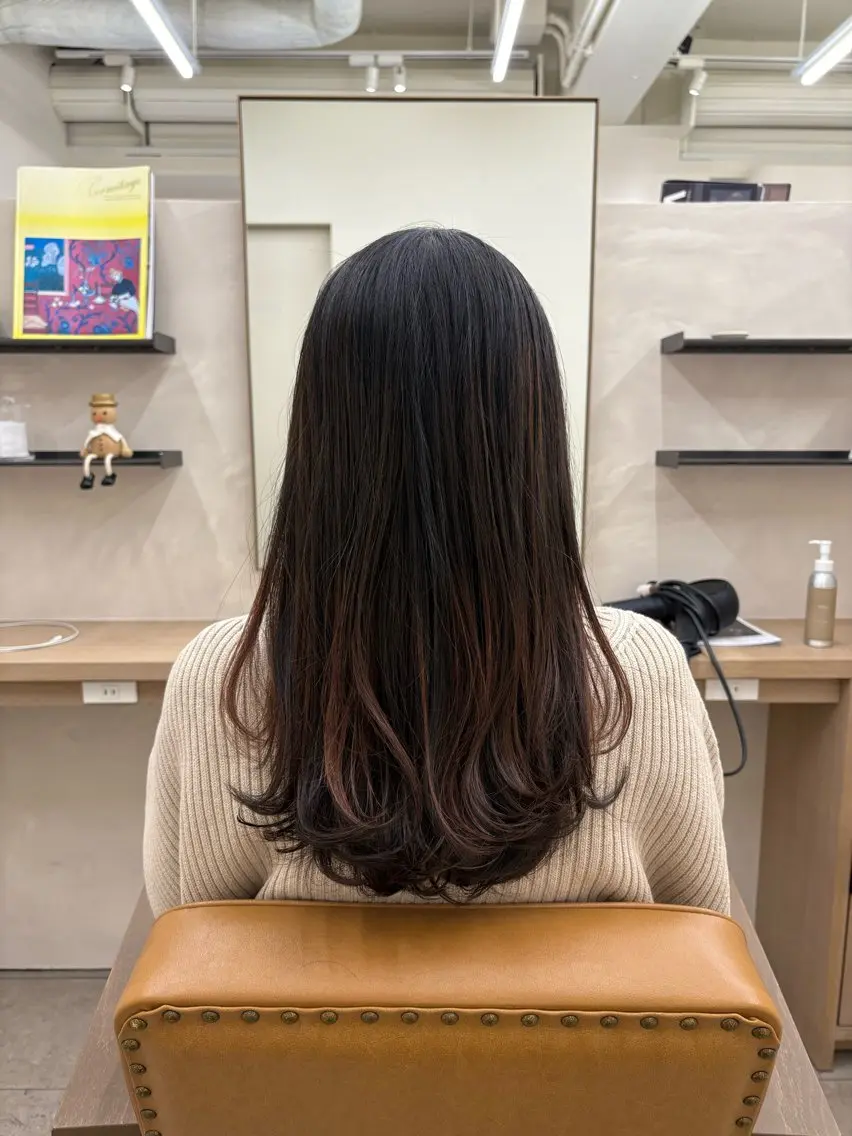 ロング ヘアカラー／ きいのヘアスタイル