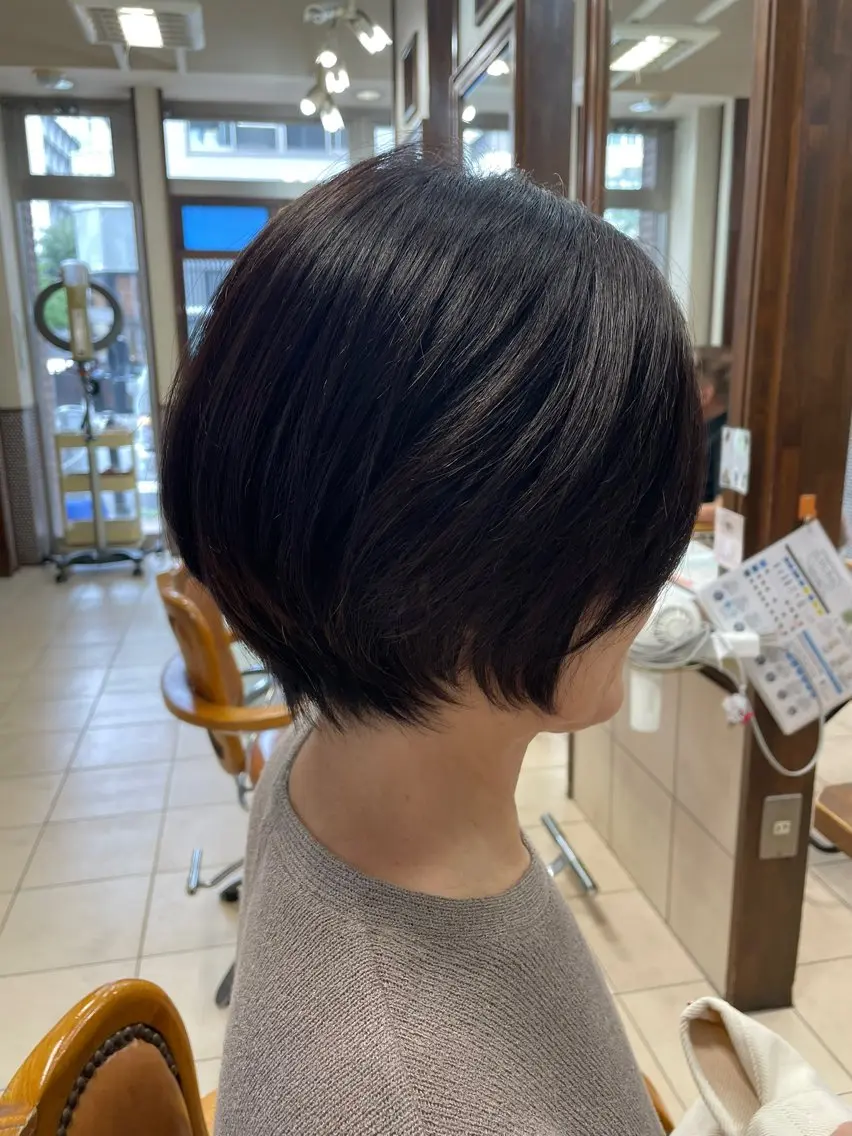 ショート カラー カット ヘアカラー ショート ボブ✂︎ 髙梨  遥のヘアスタイル
