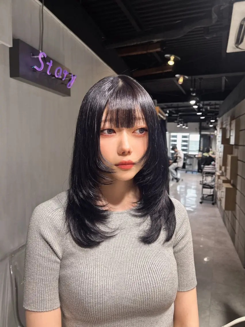セミロング 韓国風カラー 姫カット 韓国風ヘア レイヤーカット ワンホンレイヤー MEI🎀レイヤー 🎀韓国styleのヘアスタイル