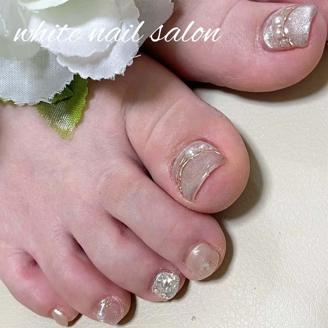 ネイル フットネイル white nail salonのネイルデザイン