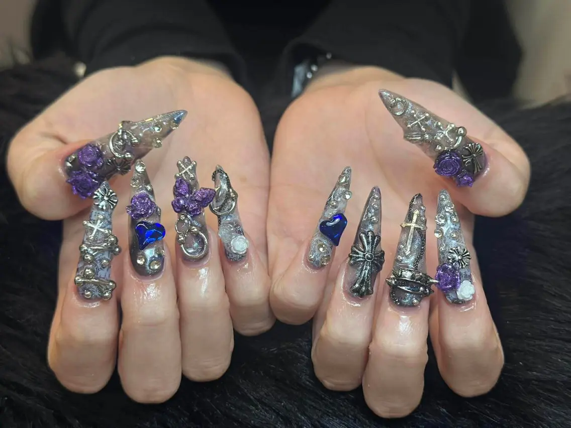 ネイル フレンチネイル ジェルネイル ガーリー 韓国ネイル ロングネイル ハンドネイル NieNail Nezukoのネイルデザイン