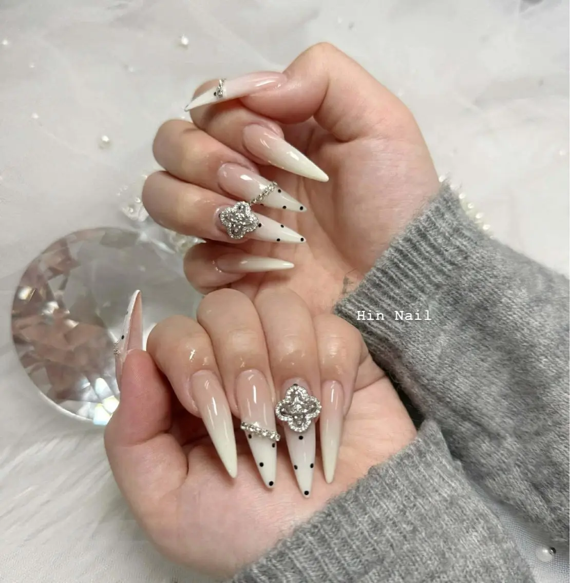 ネイル ハンドネイル Hin Nail 日本橋店のネイルデザイン