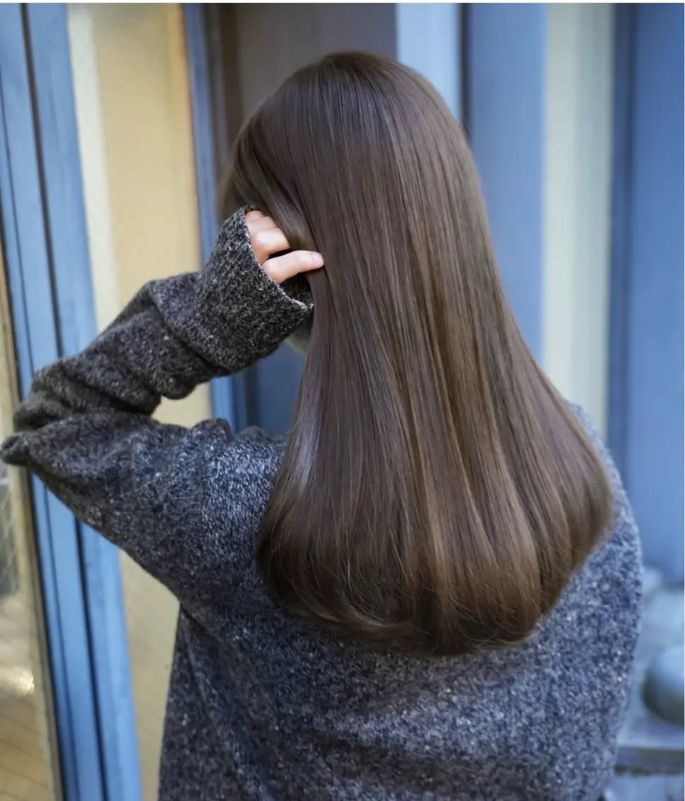 ロング ALLY 原宿のヘアスタイル