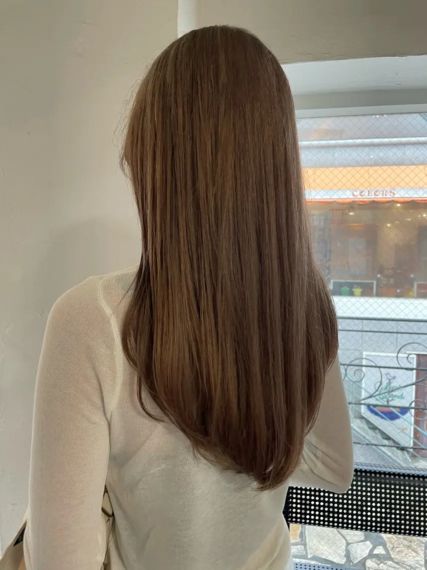 ロング カラー カット ヘアカラー トリートメント 平 ちひろのヘアスタイル