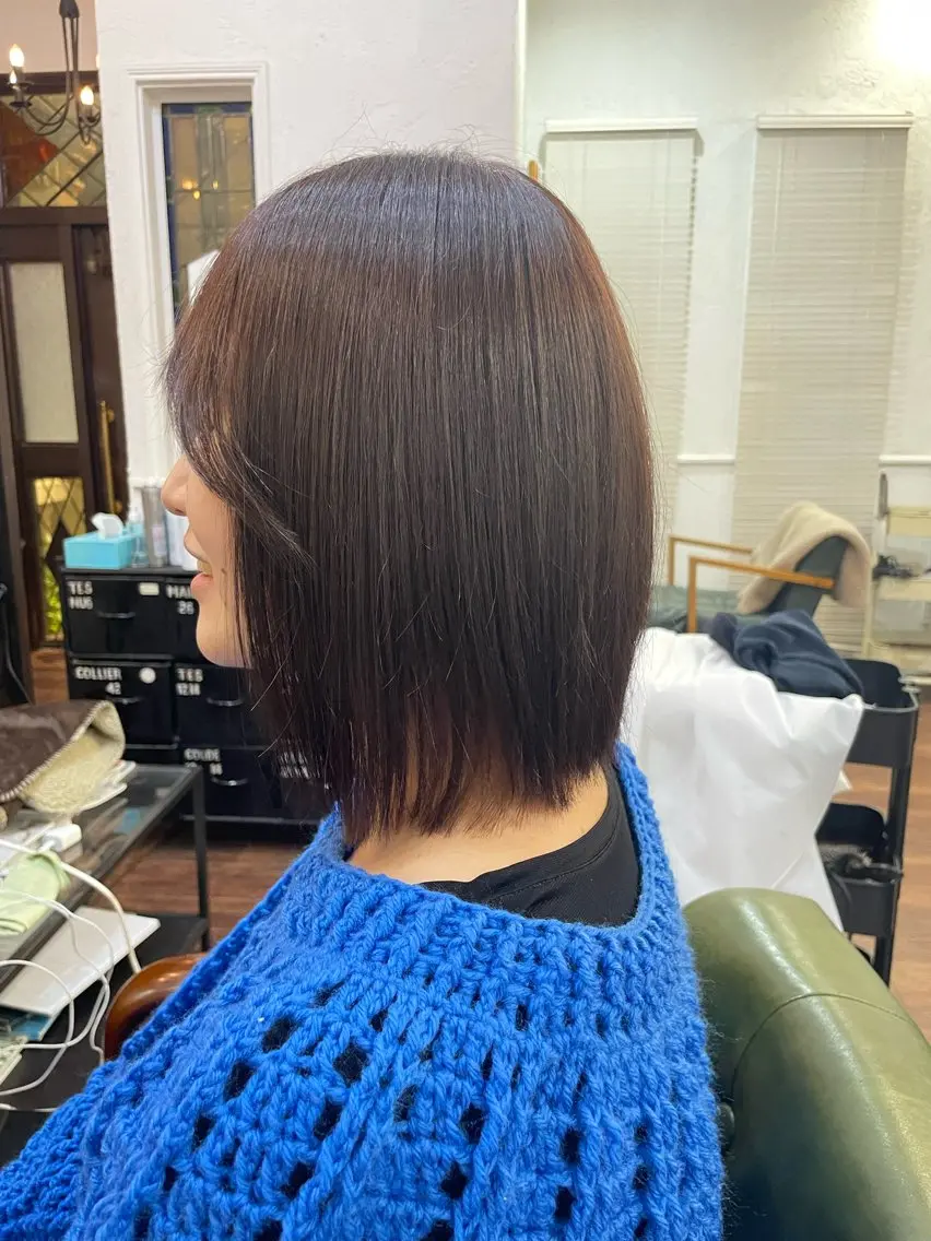 ミディアム カット ヘアカラー トリートメント 下林 雅明のヘアスタイル