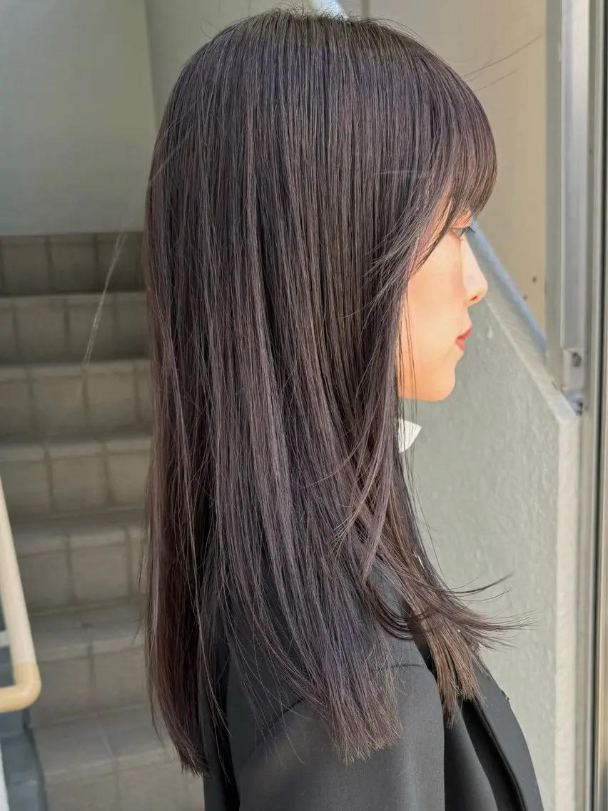 ミディアム カラー カット ヘアカラー トリートメント レイヤーカット 鈴木駿介のヘアスタイル