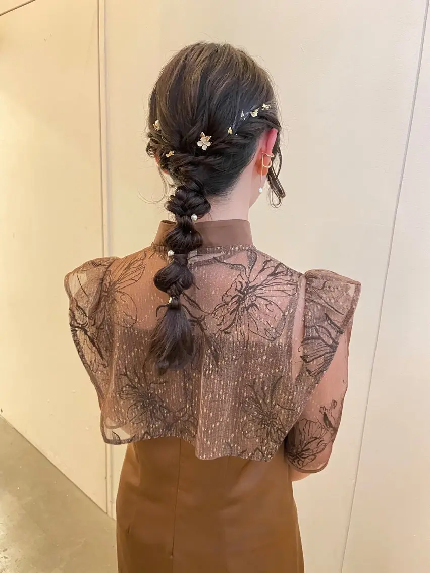 セミロング ヘアアレンジ ヘアセット 谷川 未来のヘアスタイル