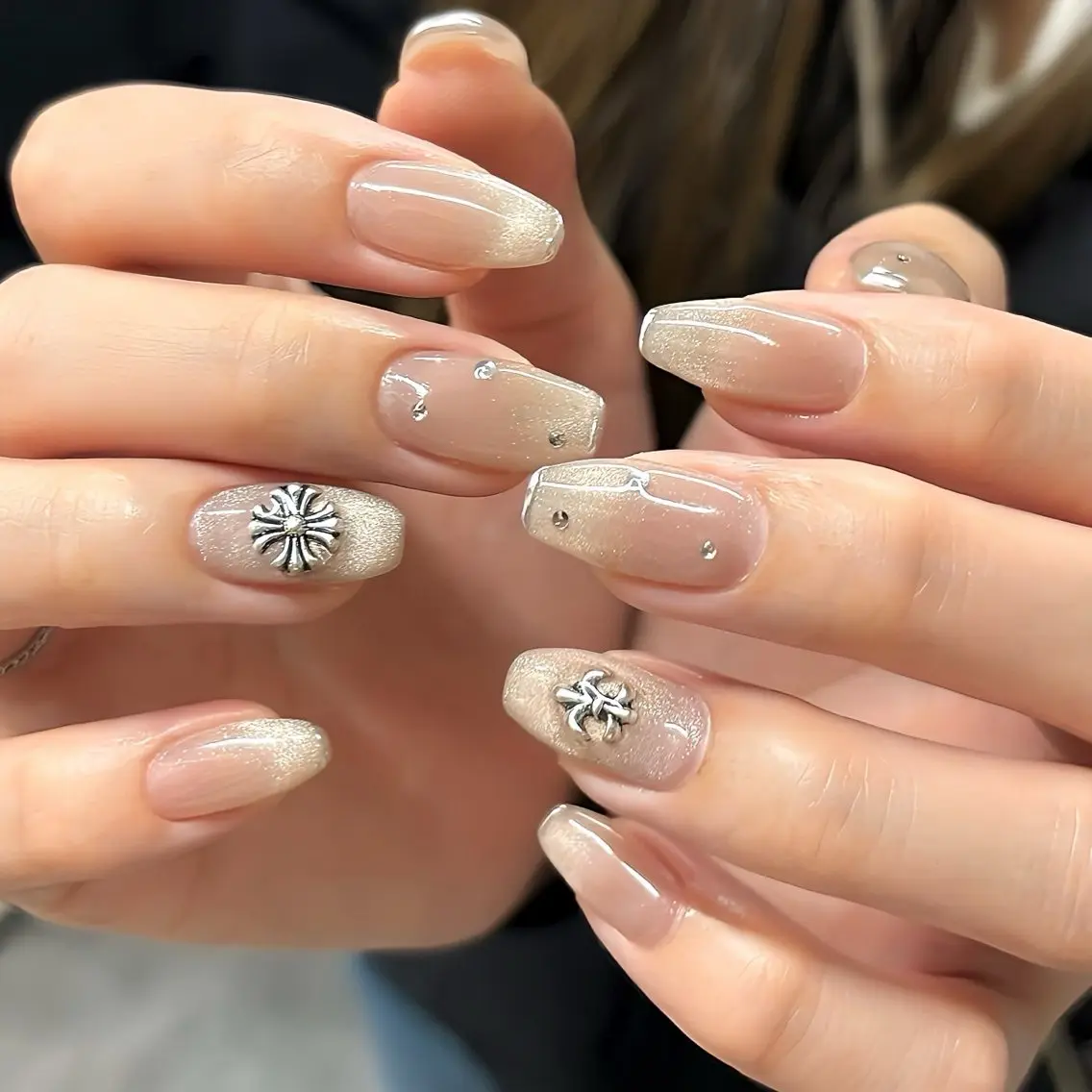 ネイル ジュエル.《ネイル》 モデル募集中のネイルデザイン
