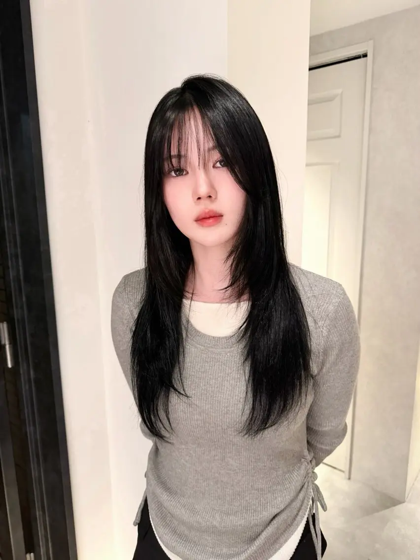 ロング カラー カット レイヤーカット 韓国ヘアayameのヘアスタイル