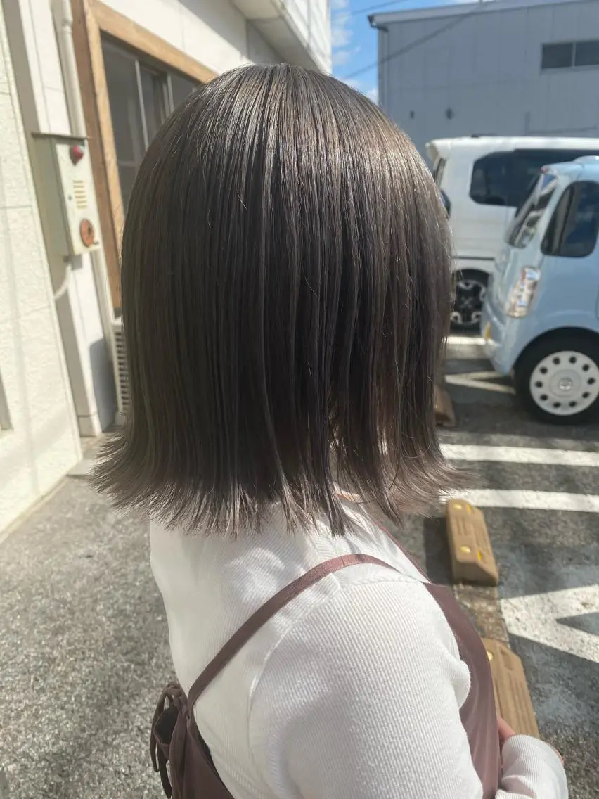 ✨５月限定✨カット＋イルミナカラー＋トリートメントの写真