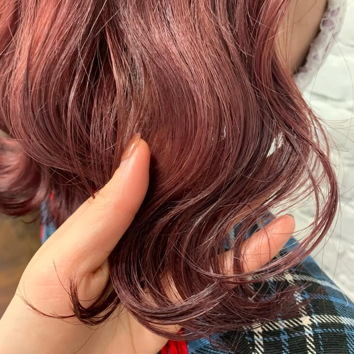 ミディアム カラー 田中 優衣のヘアスタイル