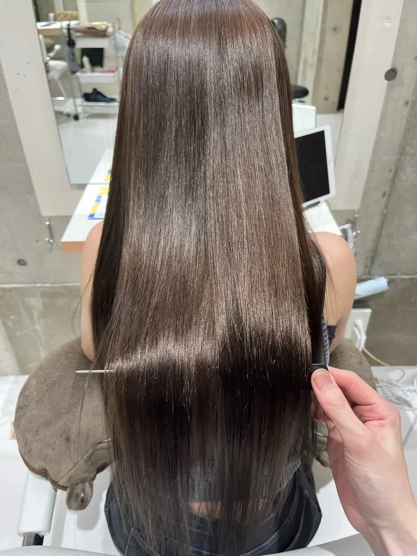 ロング 髪質改善 縮毛矯正 カット 縮毛矯正 髪質改善／レイヤー／ 🐈Yokotaのヘアスタイル