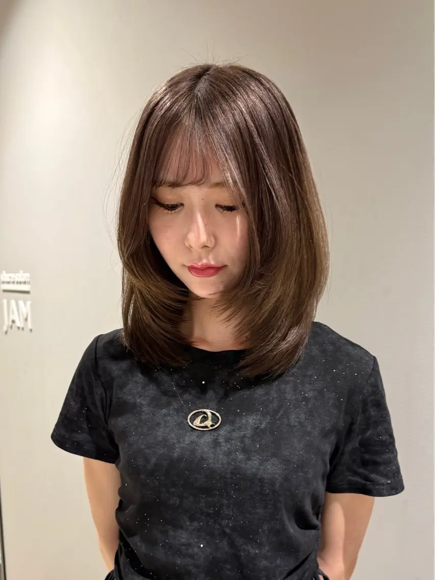 ミディアム ミディアムレイヤー レイヤーカット カット トリートメント しおり/パーマ/ newi町田のヘアスタイル