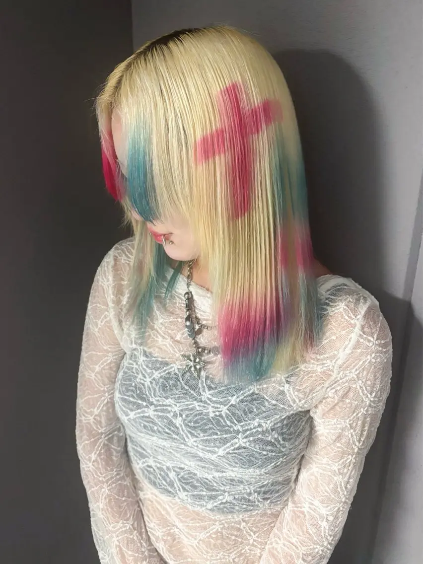 ミディアム カラー ヘアカラー デザインカラー /rioのヘアスタイル