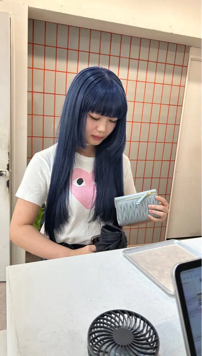 ロング カラー アッシュ ベージュカラー ブリーチ ブロンド ブロンドベージュ ヘアカラー 💍モテる艶髪 透明感カラー💖のヘアスタイル