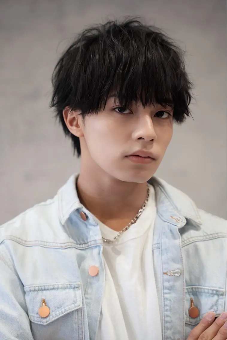 メンズ マッシュ カット ツイスパ/フェザー パーマ特化🔥真裟斗のヘアスタイル