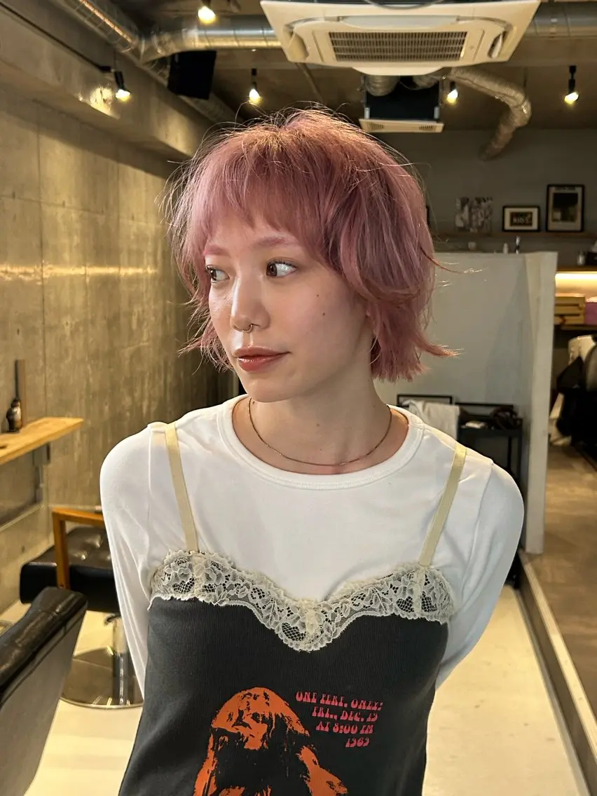 ショート ヘアカラー 田中 沙和のヘアスタイル
