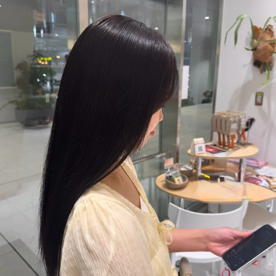 カラー ブラウンカラー 透明感カラー ヘアカラー 坂本 姫璃のヘアスタイル