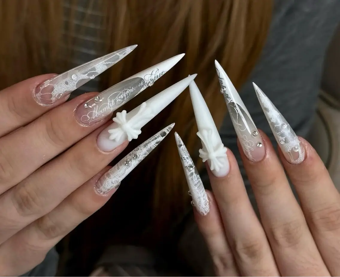ネイル チークネイル 長さ出し フラッシュネイル フレンチネイル グラデーション ハンドネイル Lenie Nail Salonのネイルデザイン