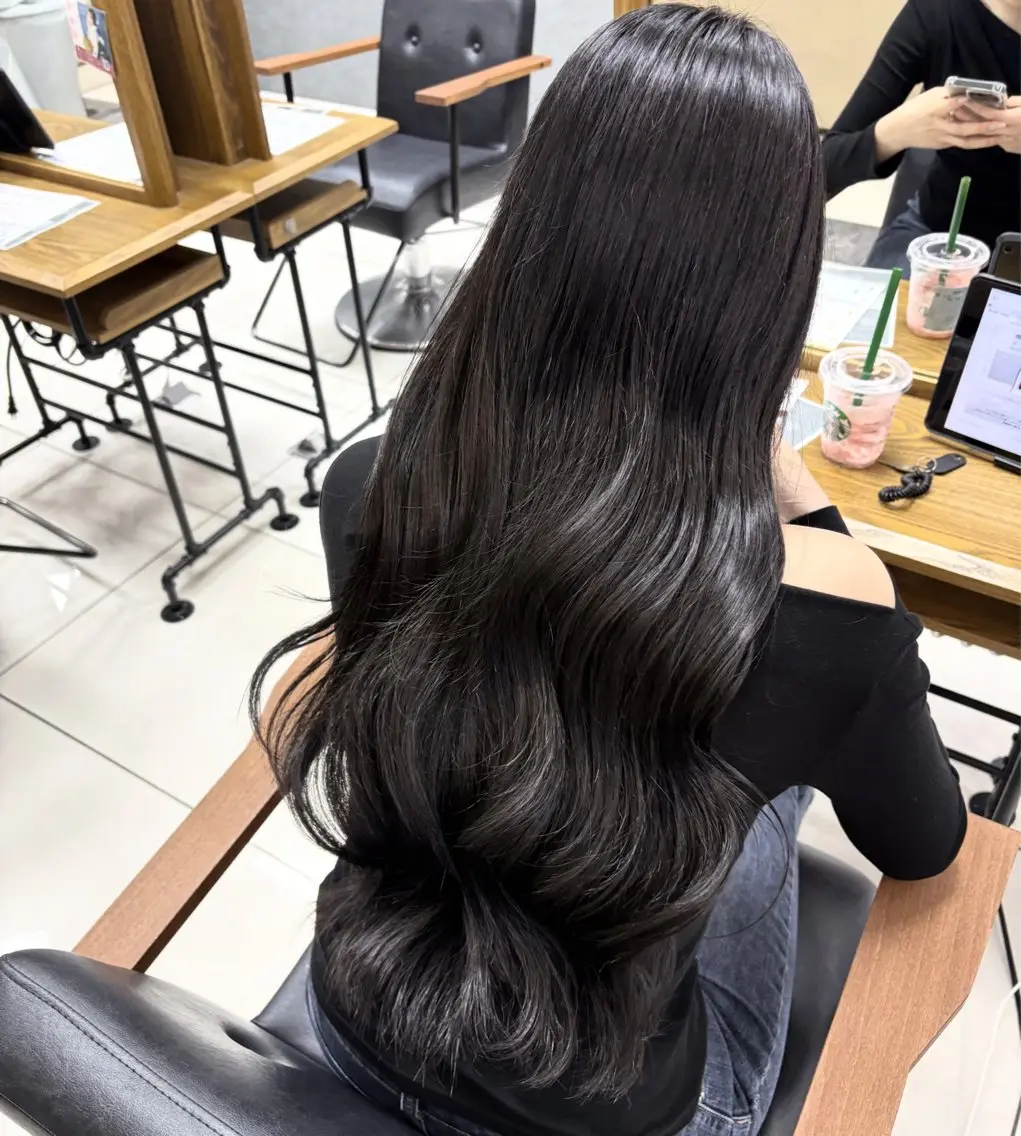 ロング 艶髪/透明感カラー 🫧韓国ヘアのヘアスタイル